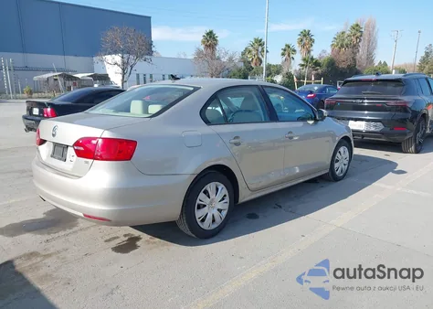 2014 Volkswagen Jetta 1.8T Se z USA, uszkodzony, nr VIN 3VWD17AJ5EM221707